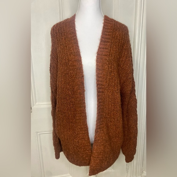 Abercrombie & Fitch Sweaters - Abercrombie & Fitch Warm Brown Cardigan